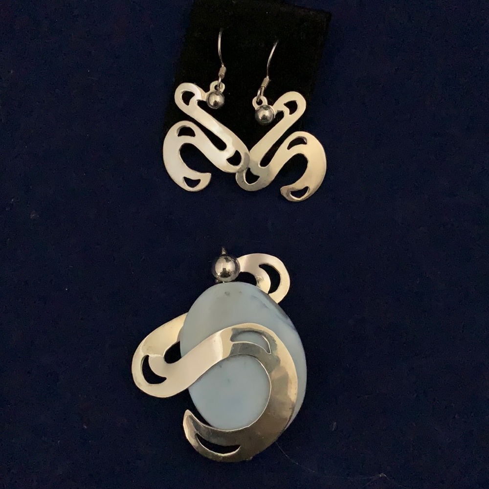 Taxco Mexico 925% Sterling Silver Big Blue Sky Agate Pendant Earrings Set B/New